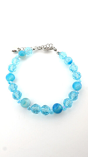 Armband van blauw gekleurde agaat edelstenen en oosters glas